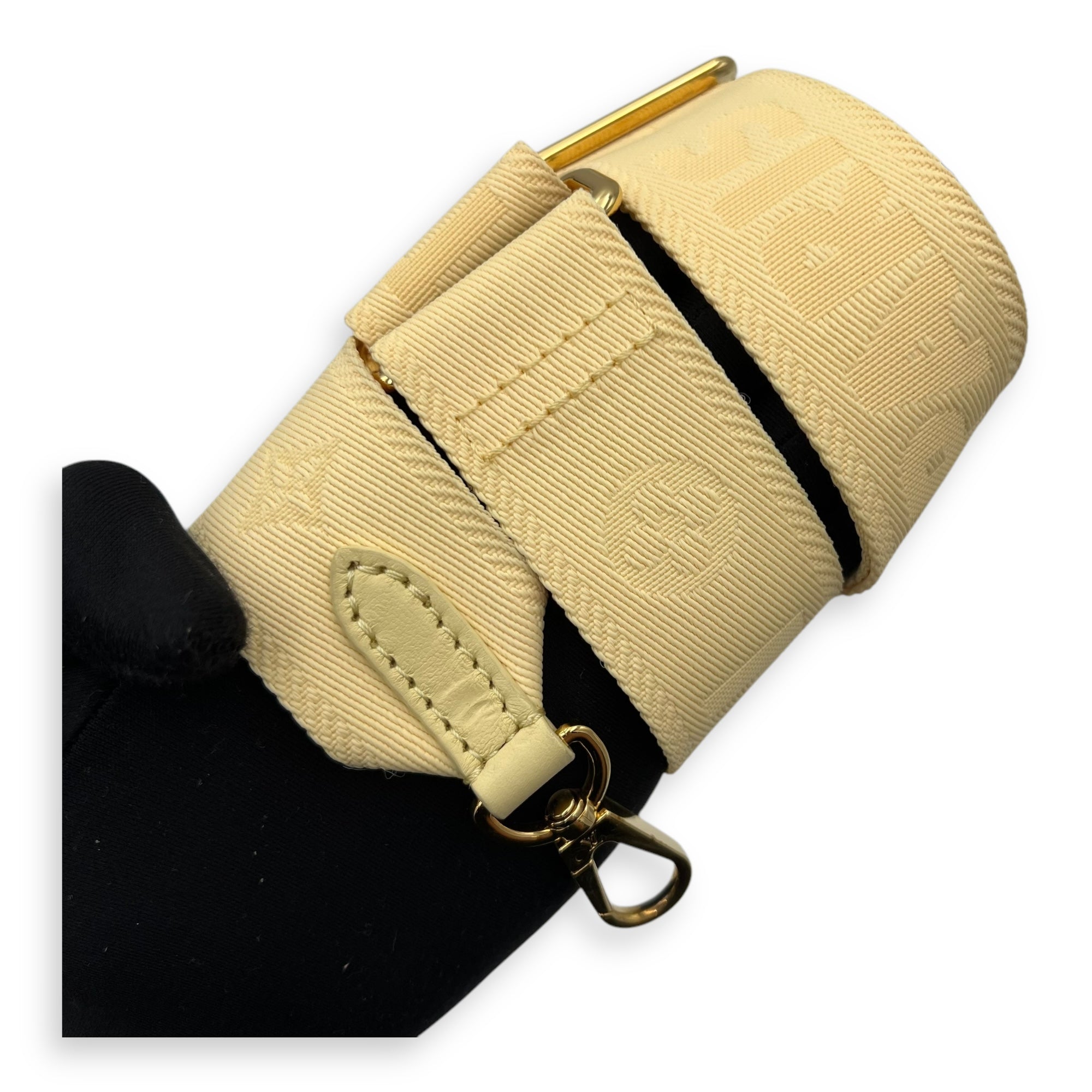 Bubblegram Wallet on Strap Yellow Crossbody Bag in Lambskin, Gold hardware - Image 24
