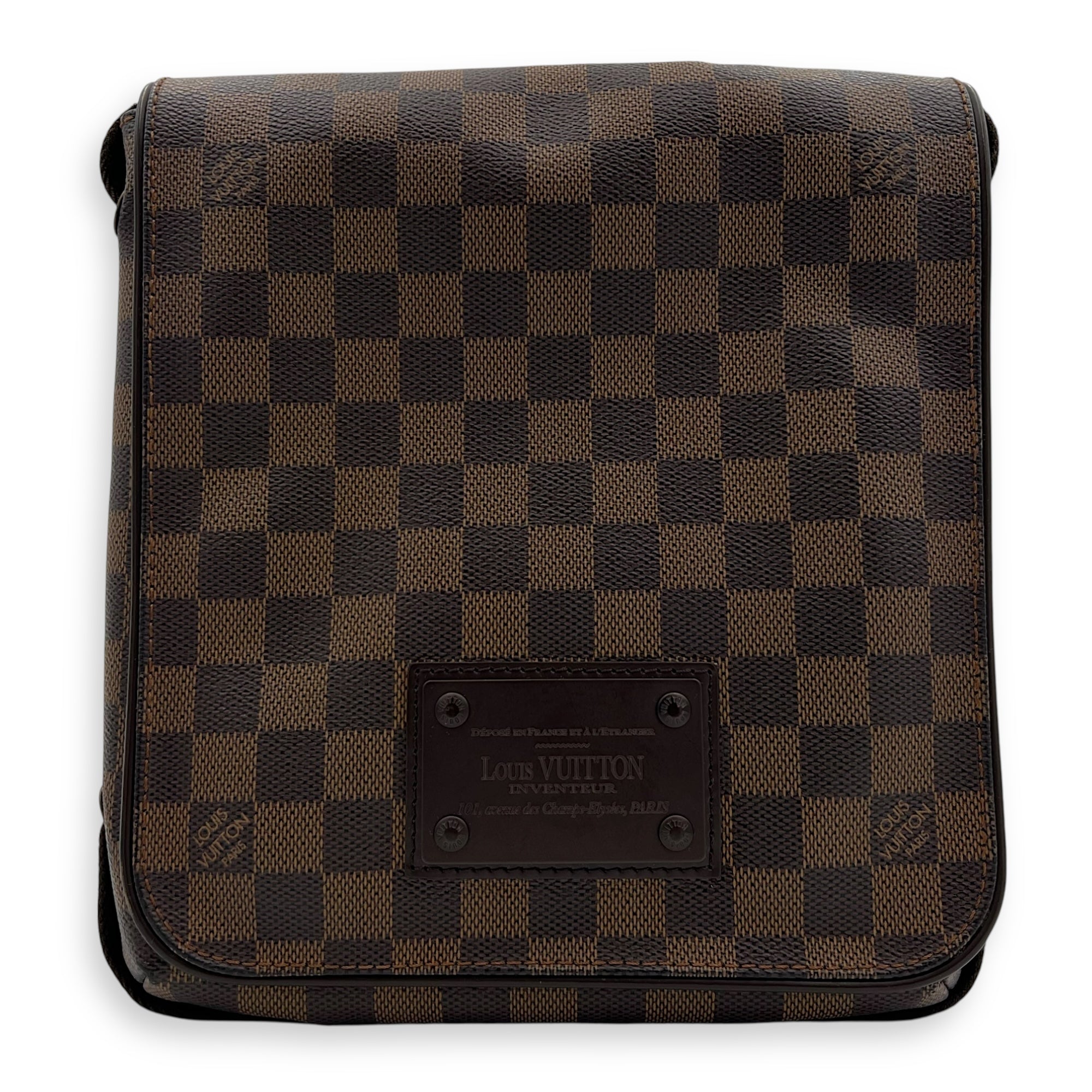 Brooklyn Crossbody Bag Brown in Coated Canvas, Lacquered Metal hardware