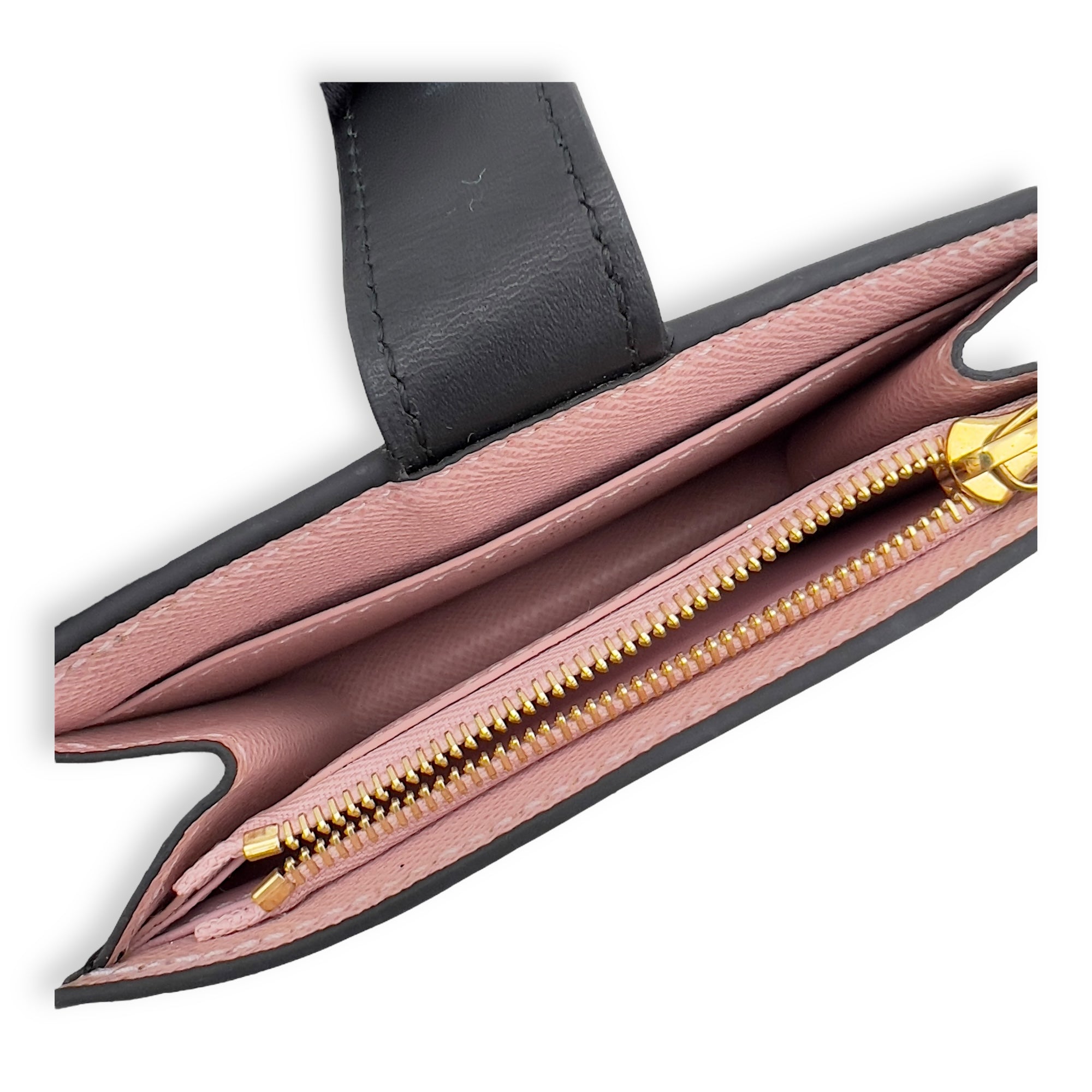Trunk Card Holder Pink in Epi Leather, Gold hardware - Image 7