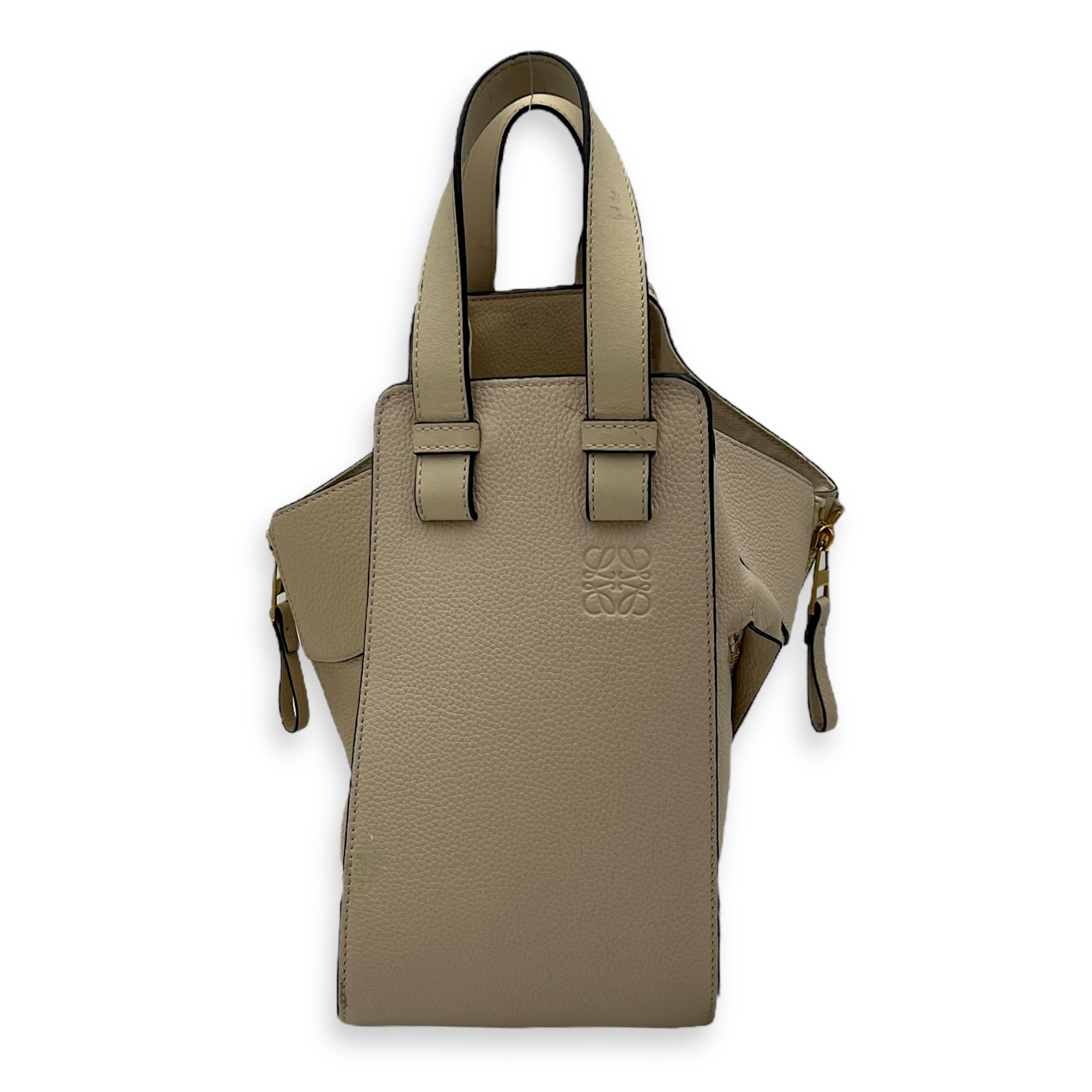 Hammock Small Beige Shoulder Bag in Calfskin, Gold hardware